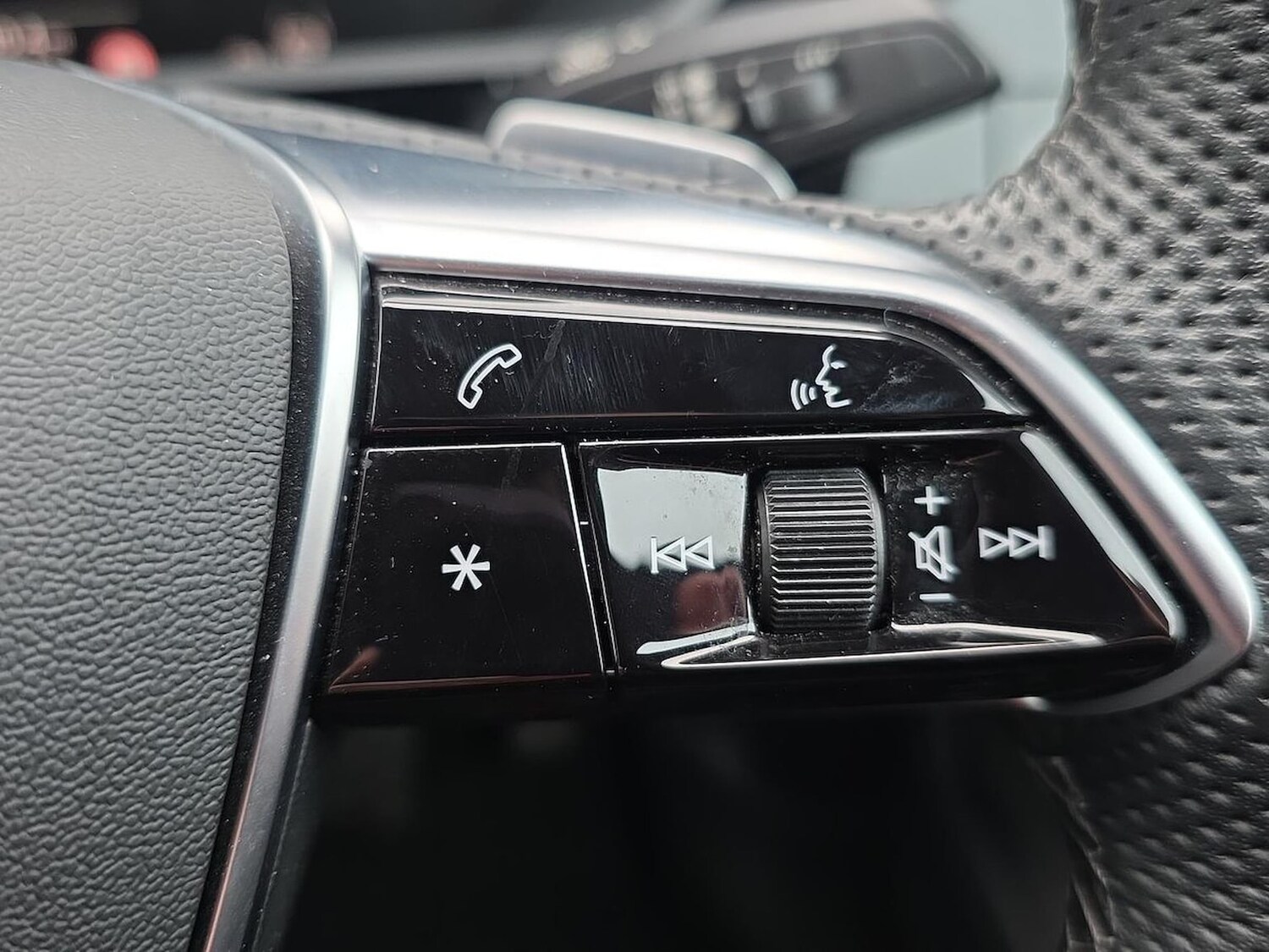 Used Audi e-tron 2023 for sale - 77492326: Photo 26