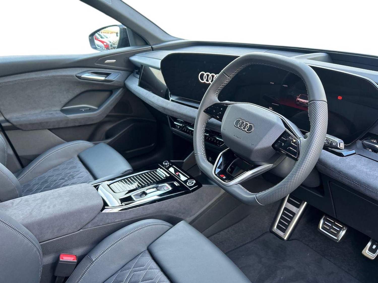 Used Audi Q6 e-tron 2025 for sale - 76748413: Photo 15