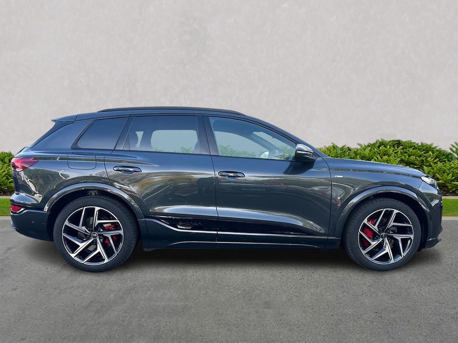 Used Audi Q6 e-tron 2025 for sale - 76748413: Photo 3