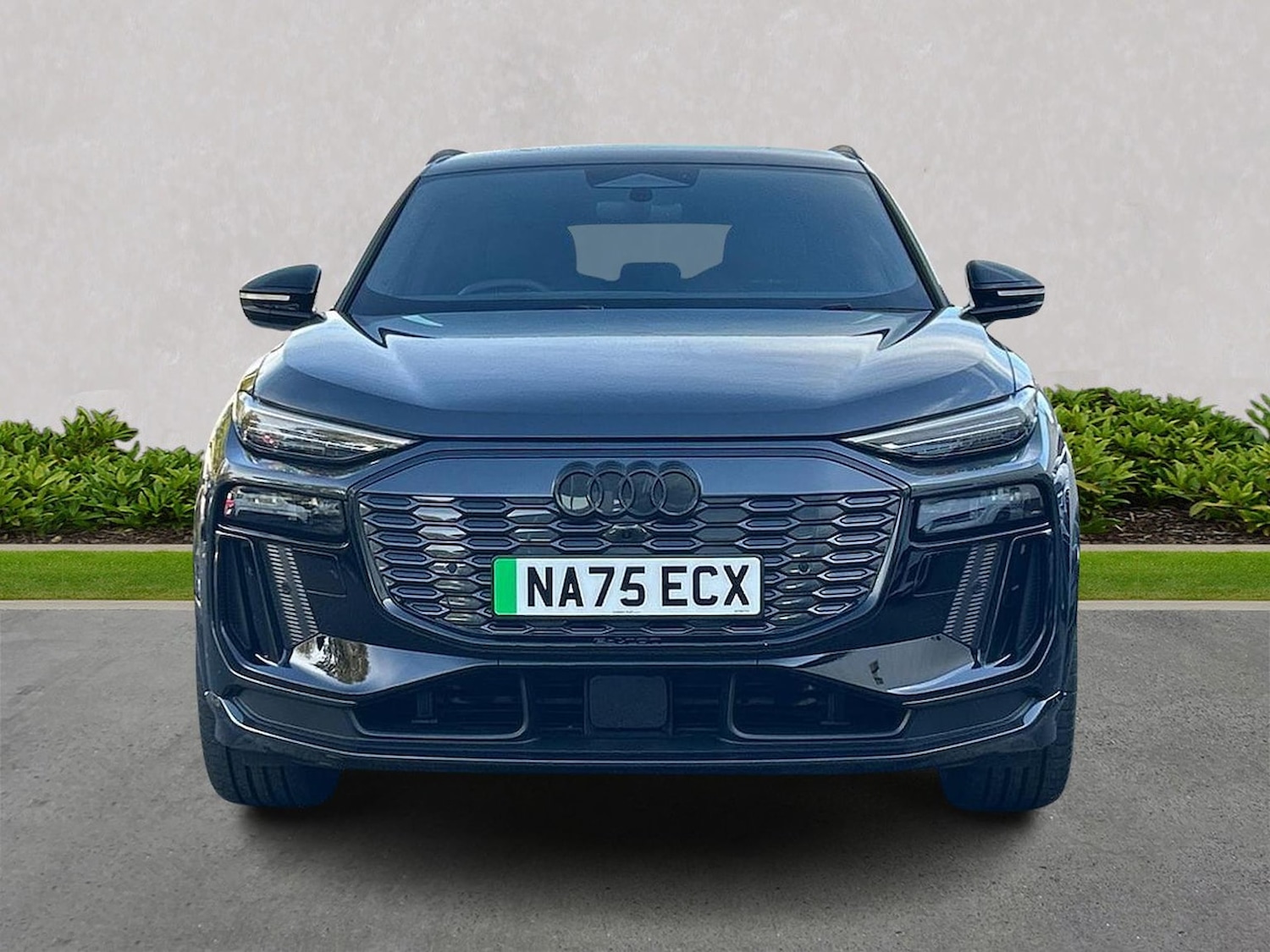 Used Audi Q6 e-tron 2025 for sale - 76748413: Photo 5