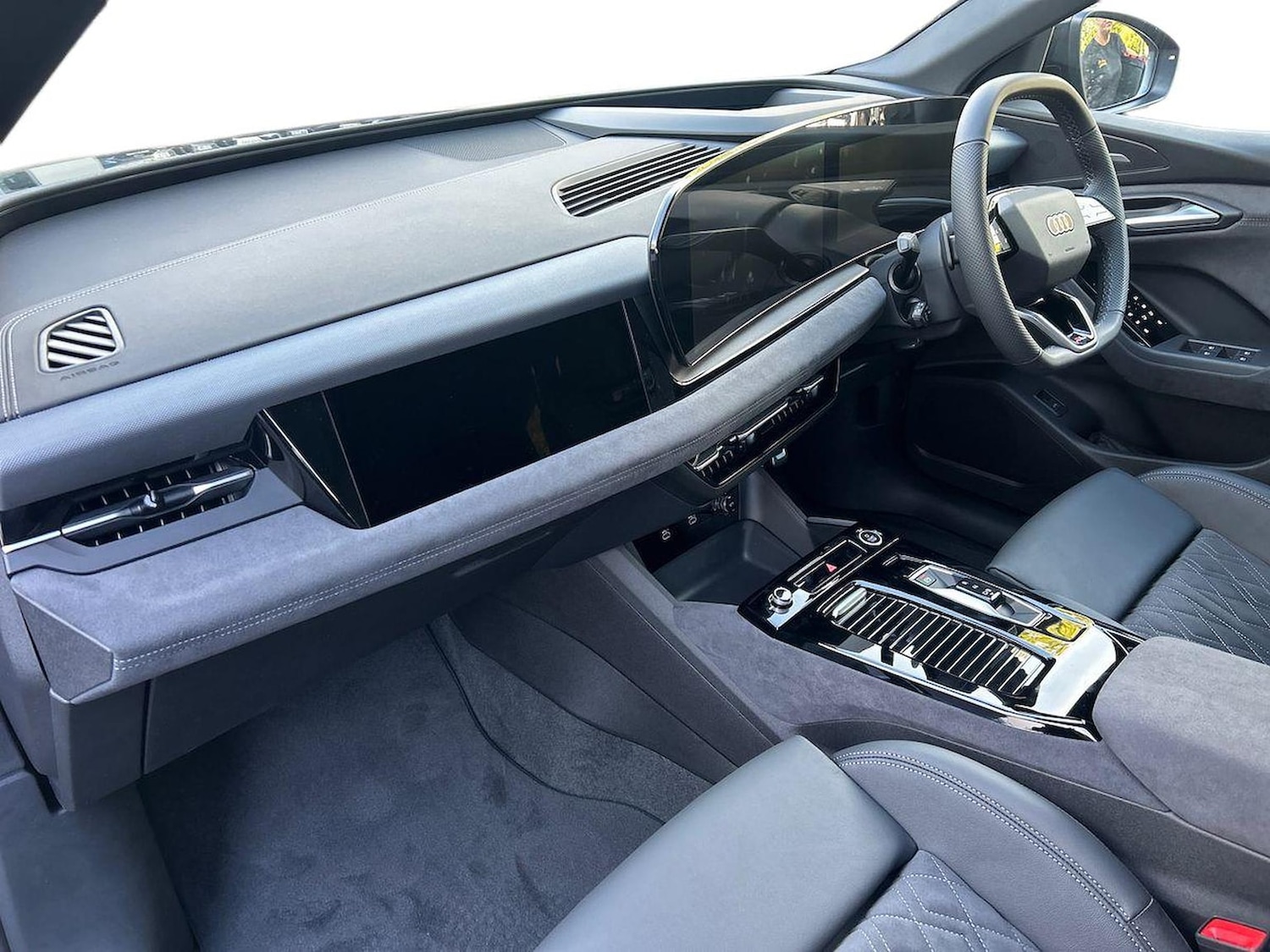 Used Audi Q6 e-tron 2025 for sale - 76748413: Photo 7