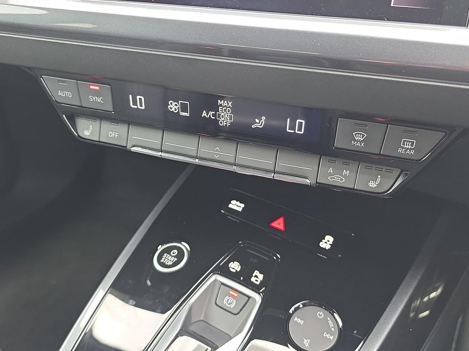 Used Audi Q4 e-tron 2025 for sale - 78192590: Photo 14