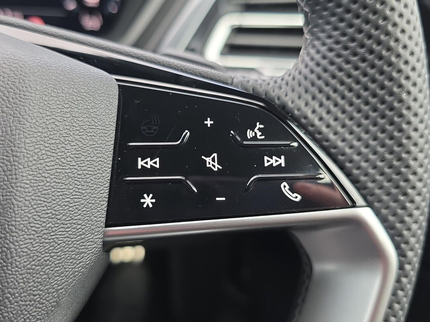 Used Audi Q4 e-tron 2025 for sale - 78192590: Photo 28