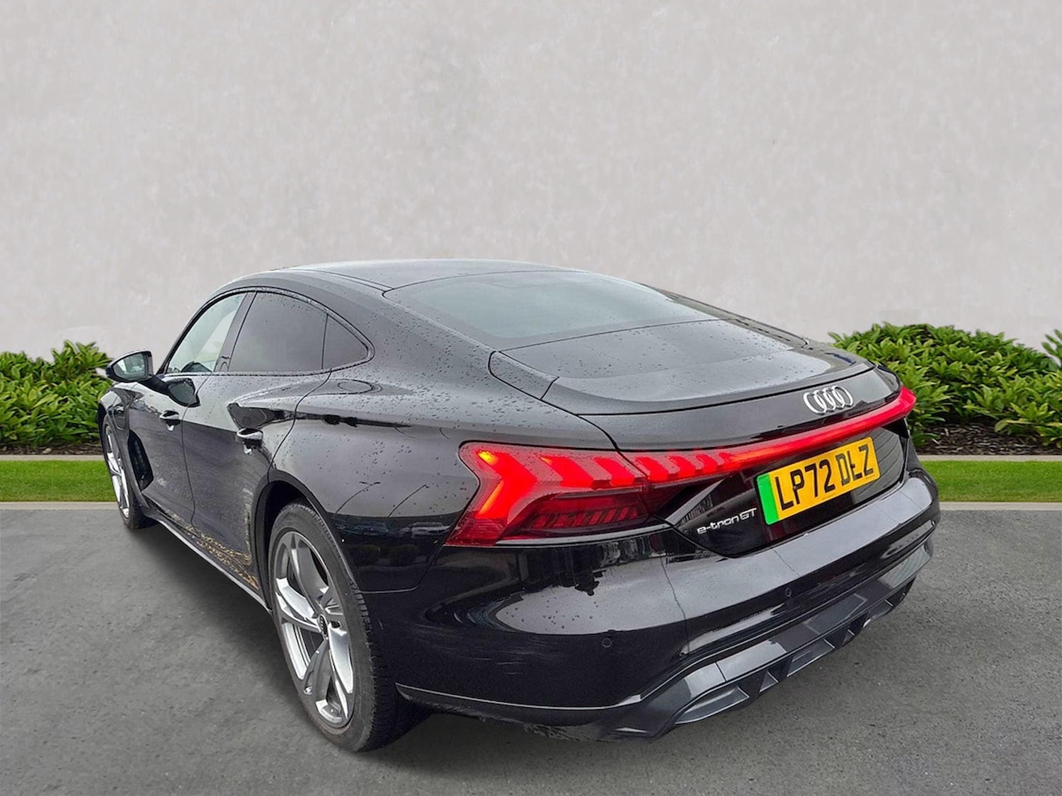 Used Audi e-tron GT 2022 for sale - 78060638: Photo 2