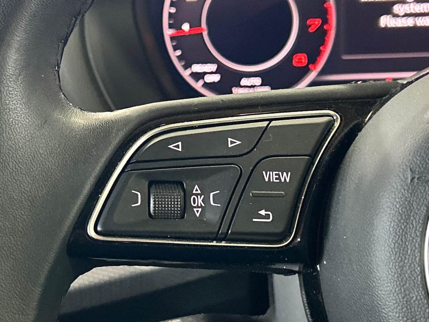 Used Audi Q2 2023 for sale - 76478227: Photo 27