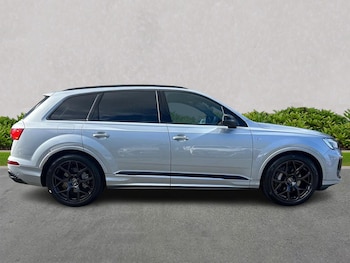 Used Audi Q7 2025 for sale - 77676340: Photo