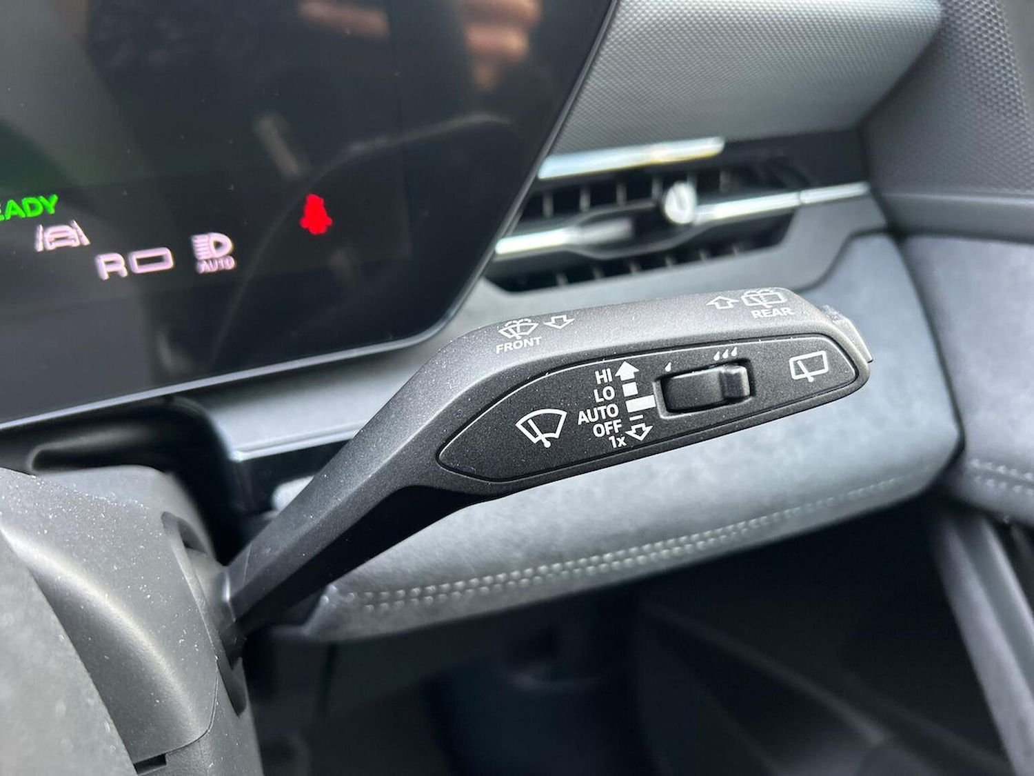 Used Audi Q6 e-tron 2025 for sale - 77629398: Photo 28