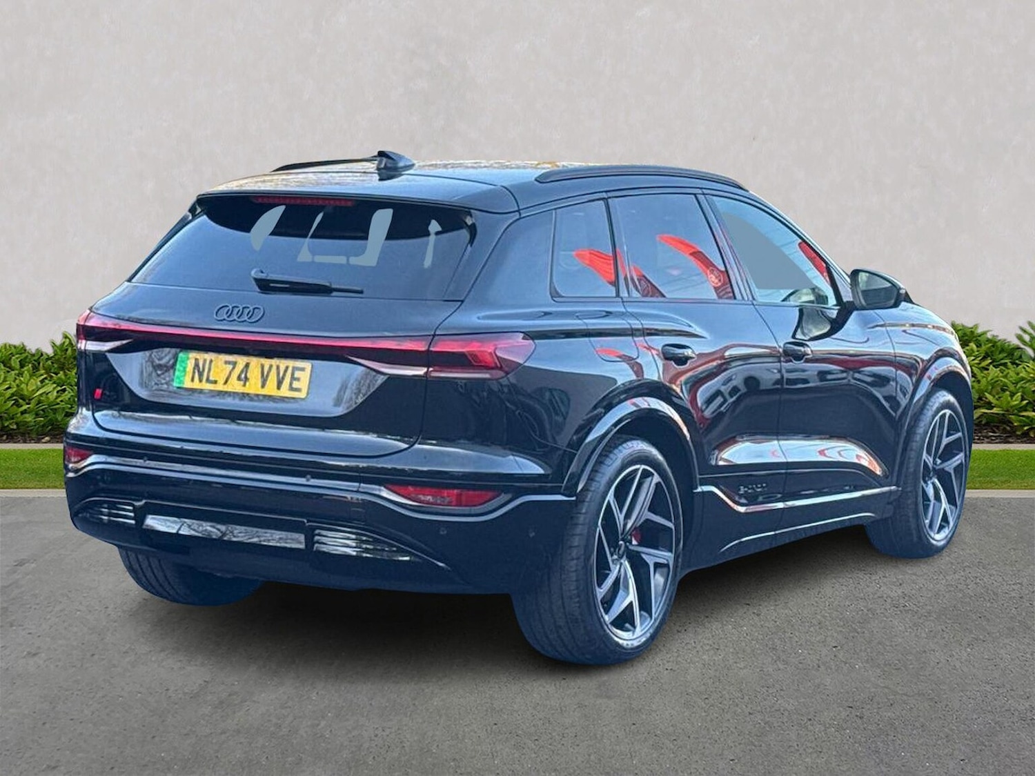 Used Audi Q6 e-tron 2025 for sale - 76165077: Photo 18