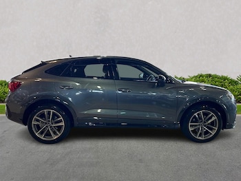 Used Audi Q3 2023 for sale - 78373657: Photo