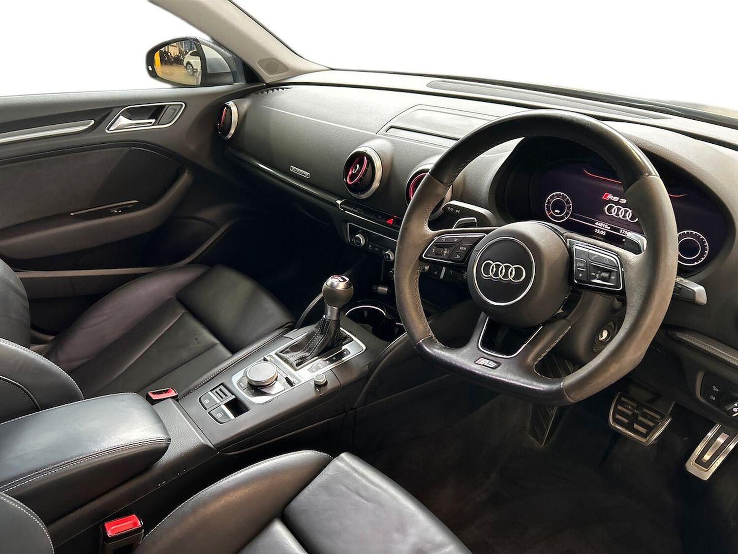 Used Audi RS3 2018 for sale - 76179010: Photo 15