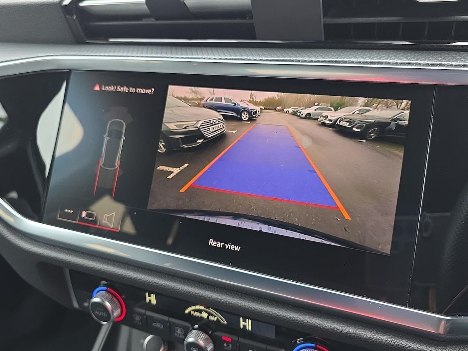 Used Audi Q3 2024 for sale - 76892106: Photo 23