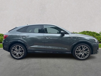 Used Audi Q3 2024 for sale - 75621318: Photo