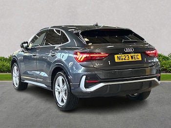Used Audi Q3 2023 for sale - 76144260: Photo