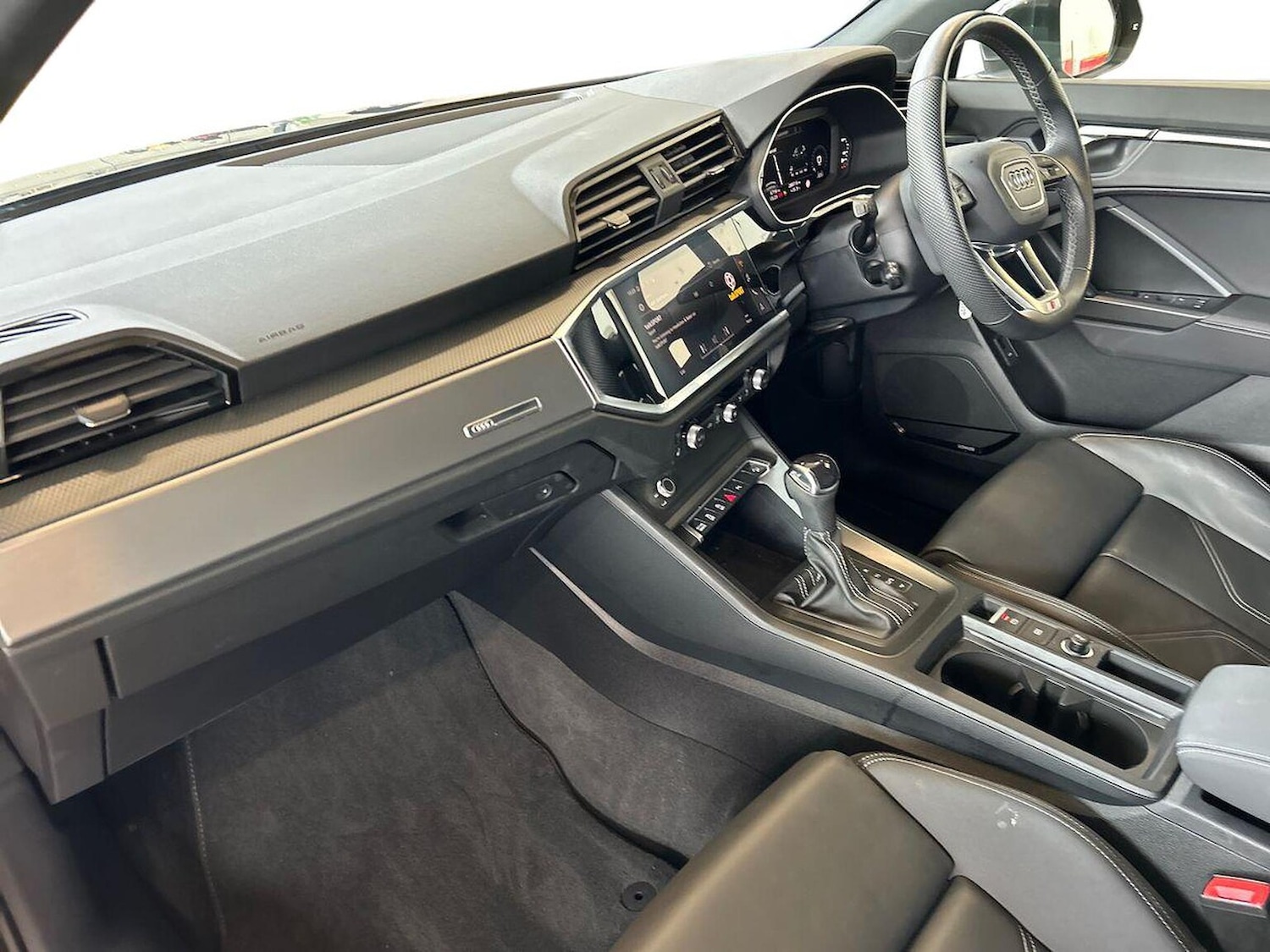 Used Audi Q3 2023 for sale - 76144260: Photo 7