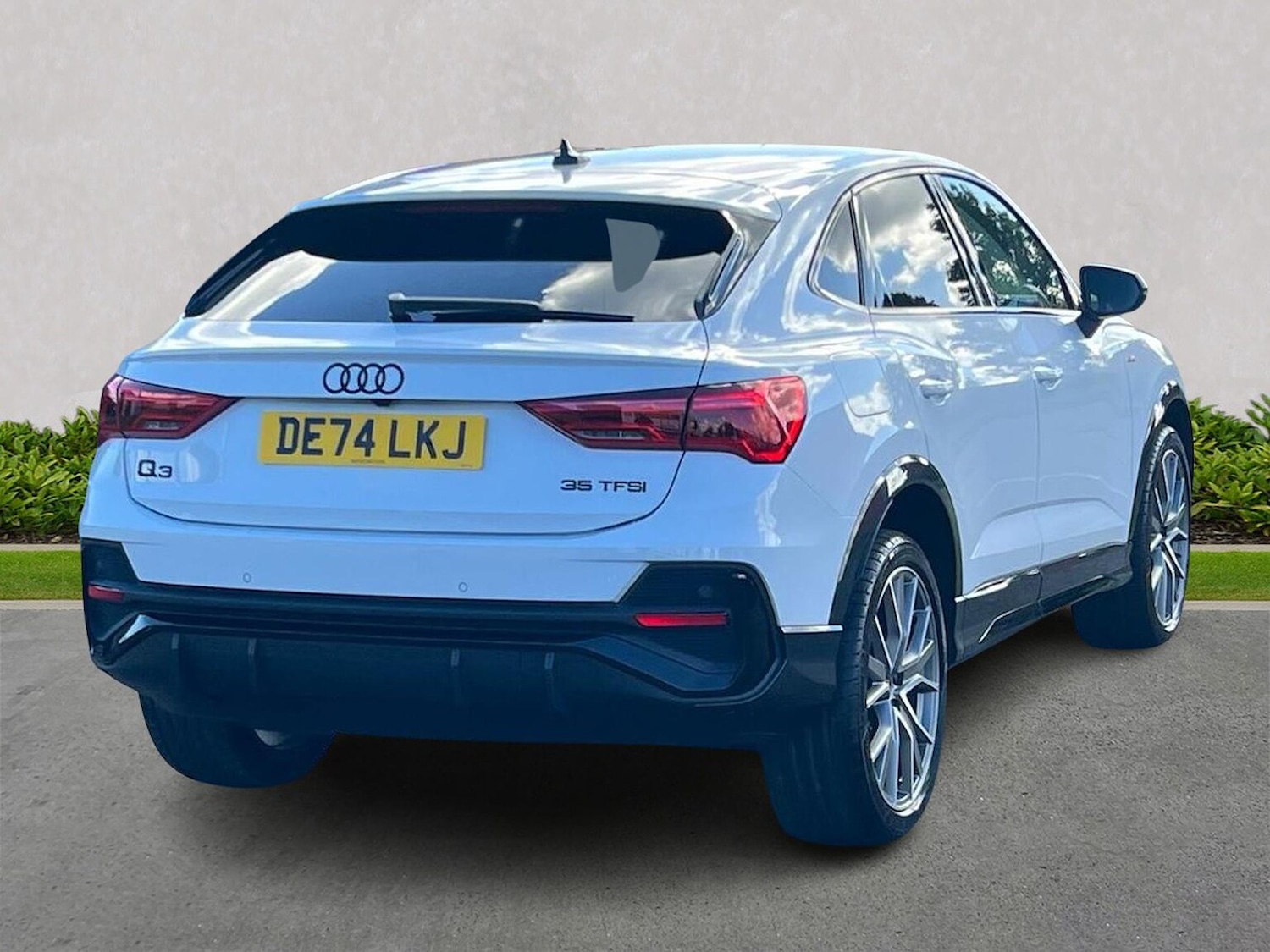 Used Audi Q3 2024 for sale - 76065603: Photo 18