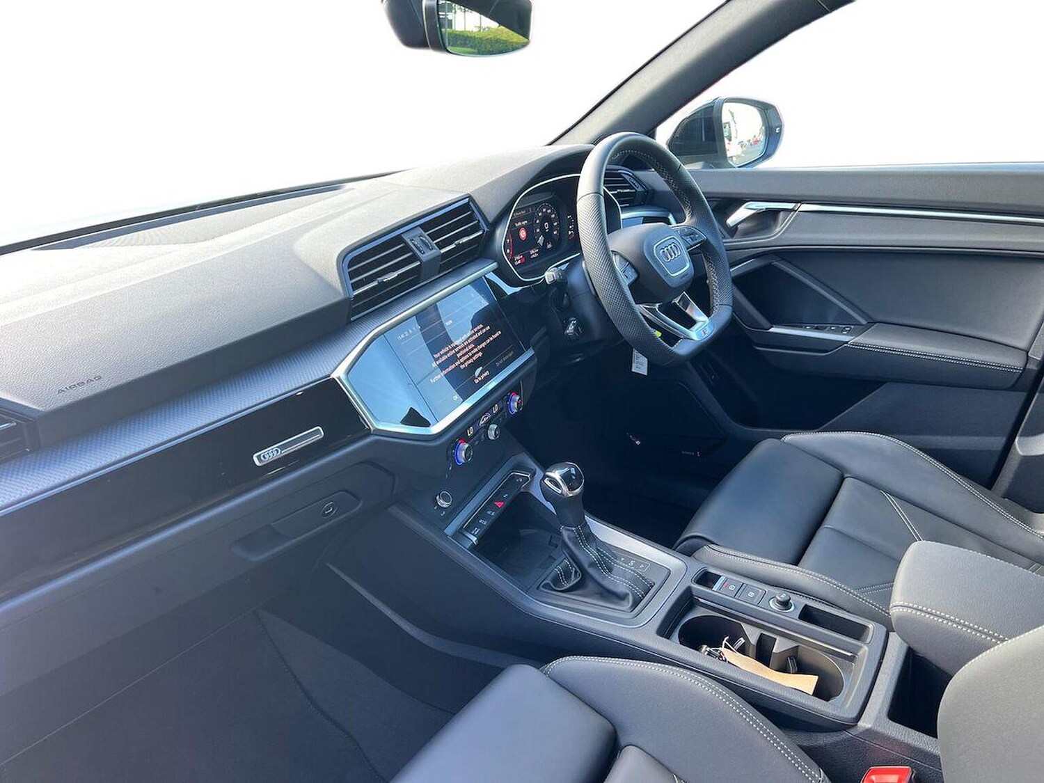 Used Audi Q3 2024 for sale - 76065603: Photo 7