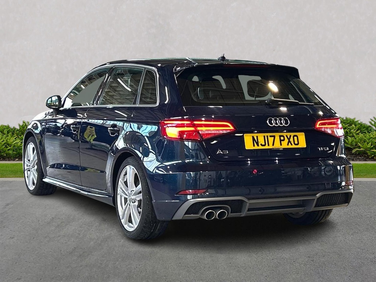 Used Audi A3 2017 for sale - 78192480: Photo 2