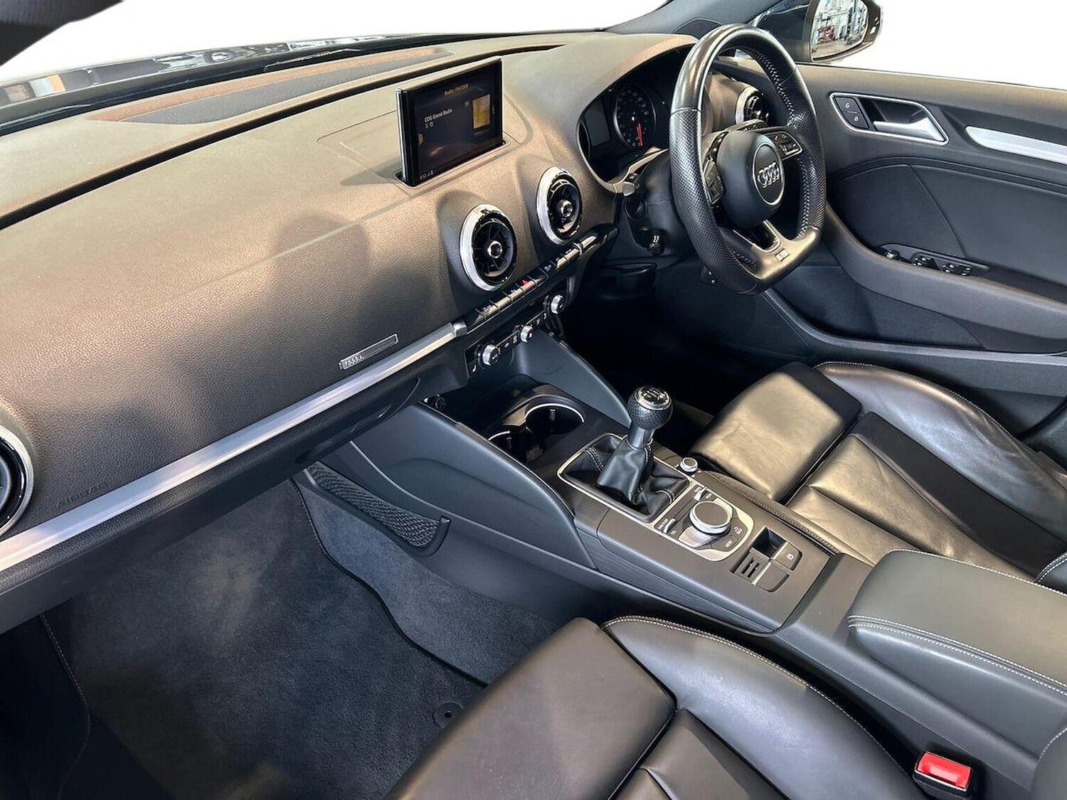 Used Audi A3 2017 for sale - 78192480: Photo 9