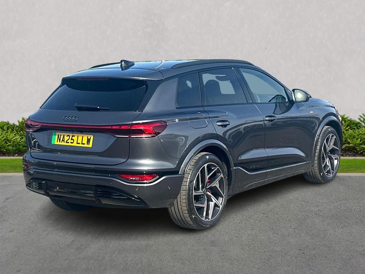 Used Audi Q6 e-tron 2025 for sale - 76165063: Photo 18