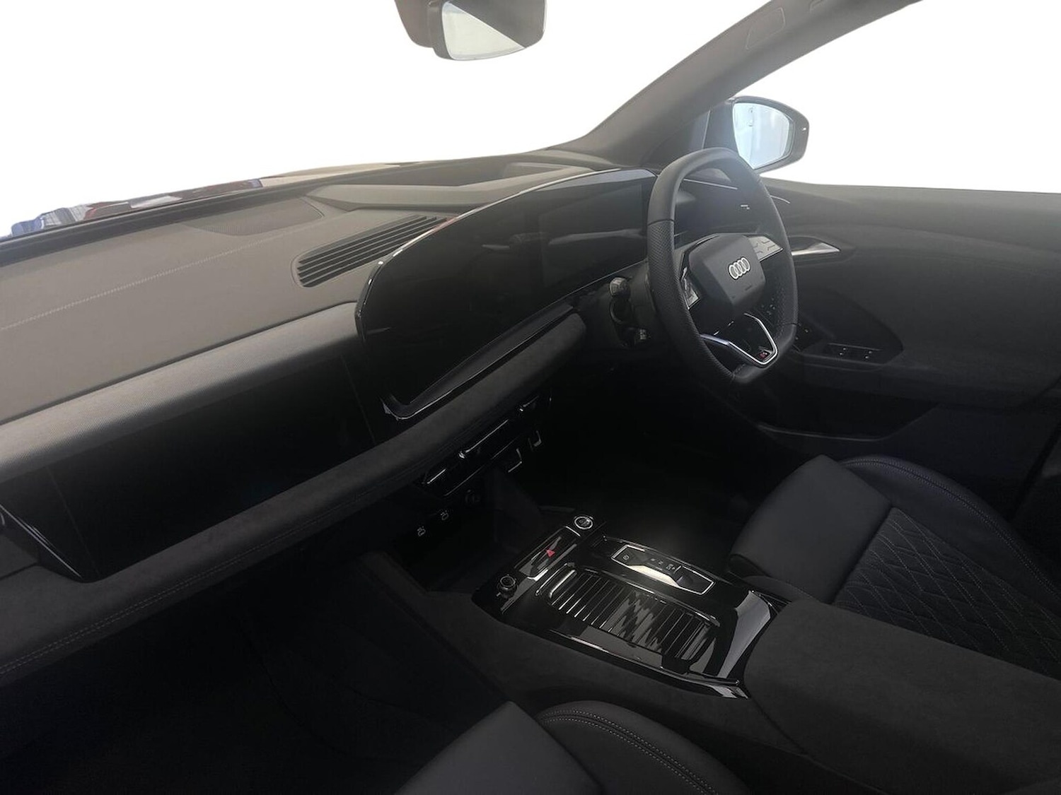 Used Audi Q6 e-tron 2025 for sale - 76165063: Photo 7