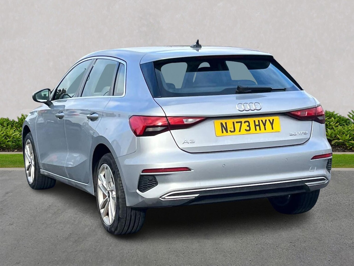 Used Audi A3 2023 for sale - 76477306: Photo 2