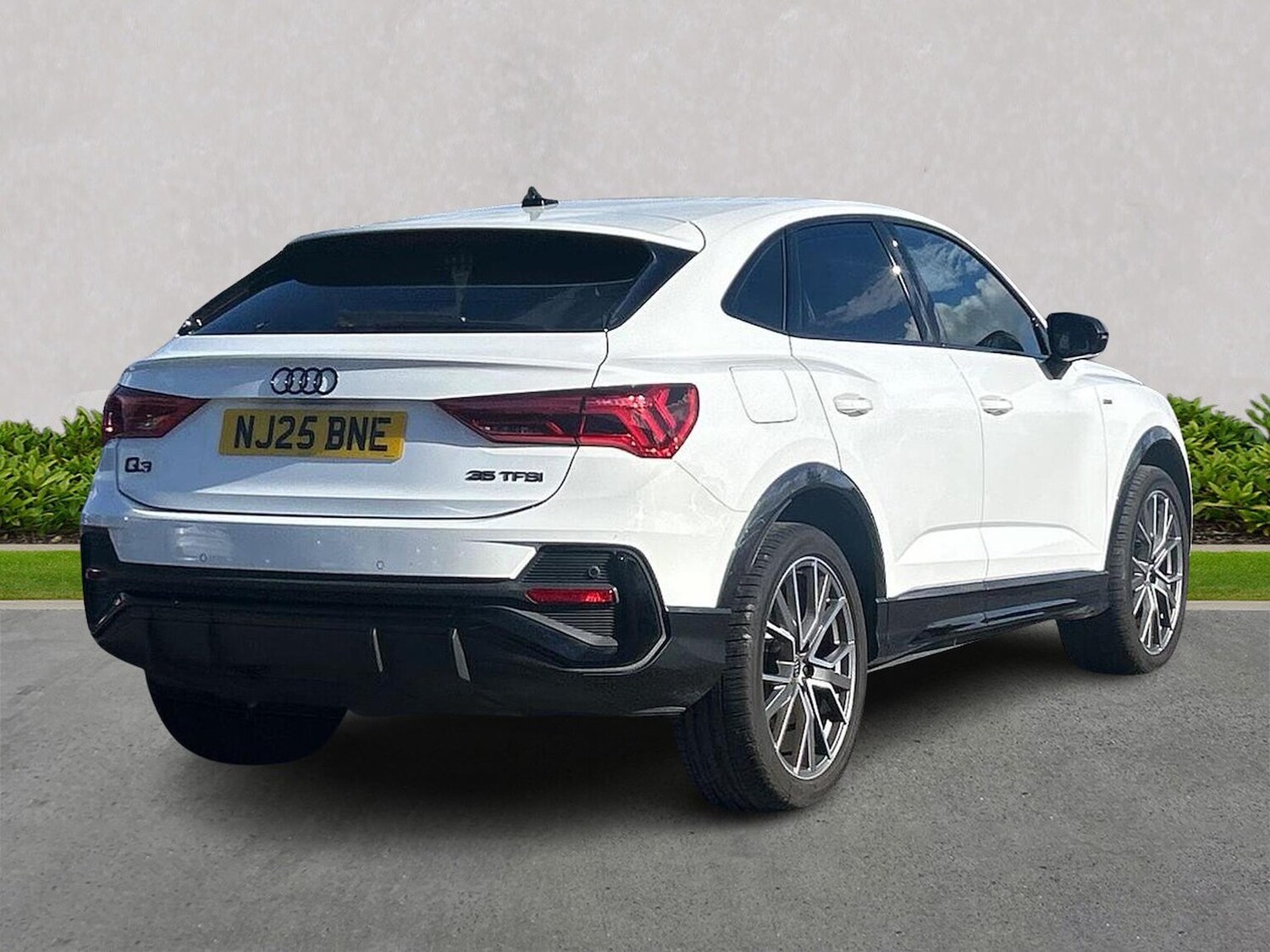 Used Audi Q3 2025 for sale - 75994947: Photo 18