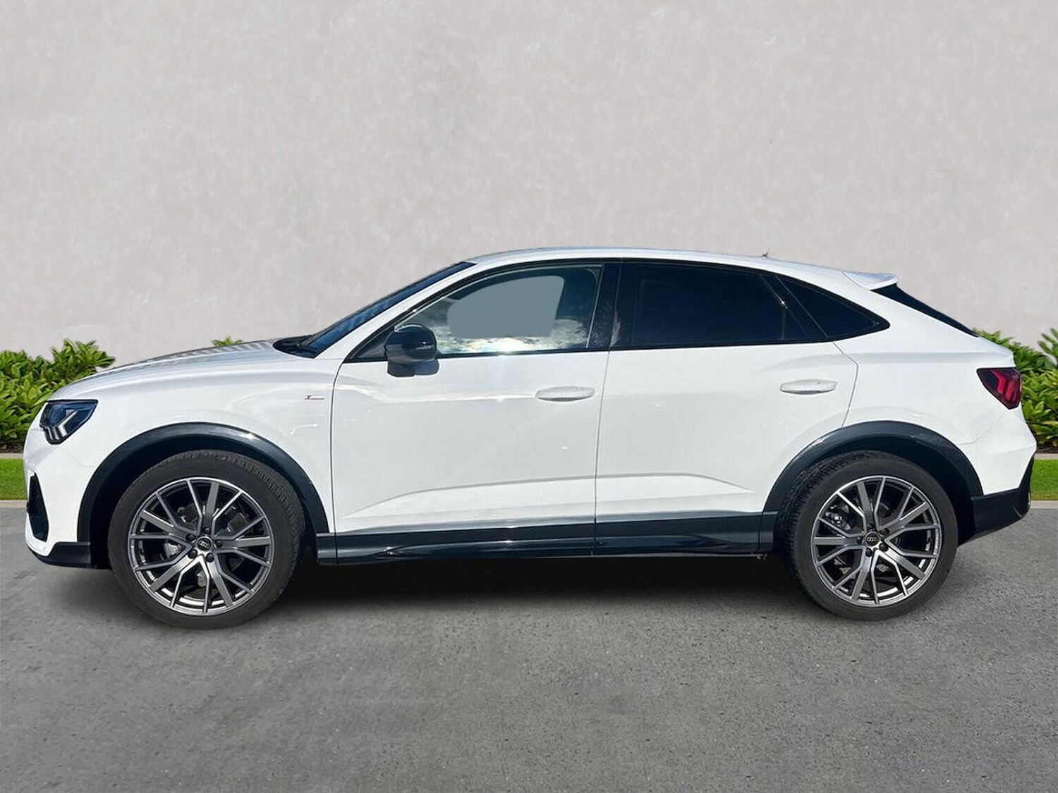 Used Audi Q3 2025 for sale - 75994947: Photo 19