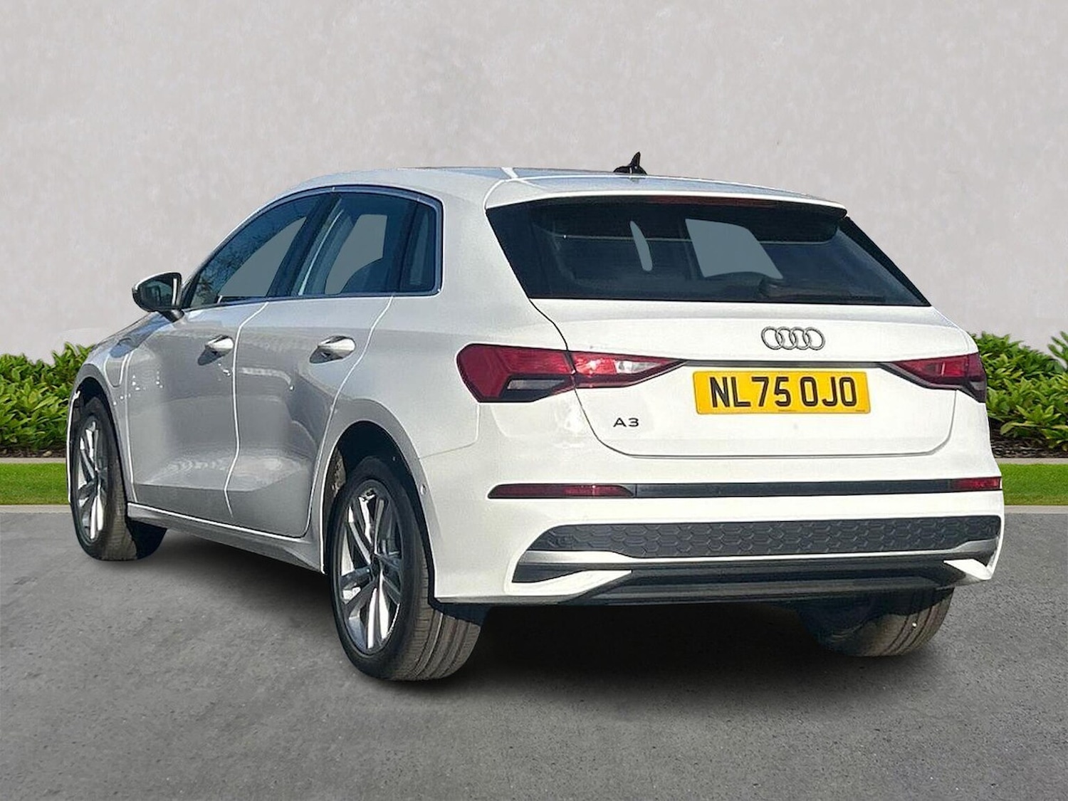 Used Audi A3 2025 for sale - 76757452: Photo 2