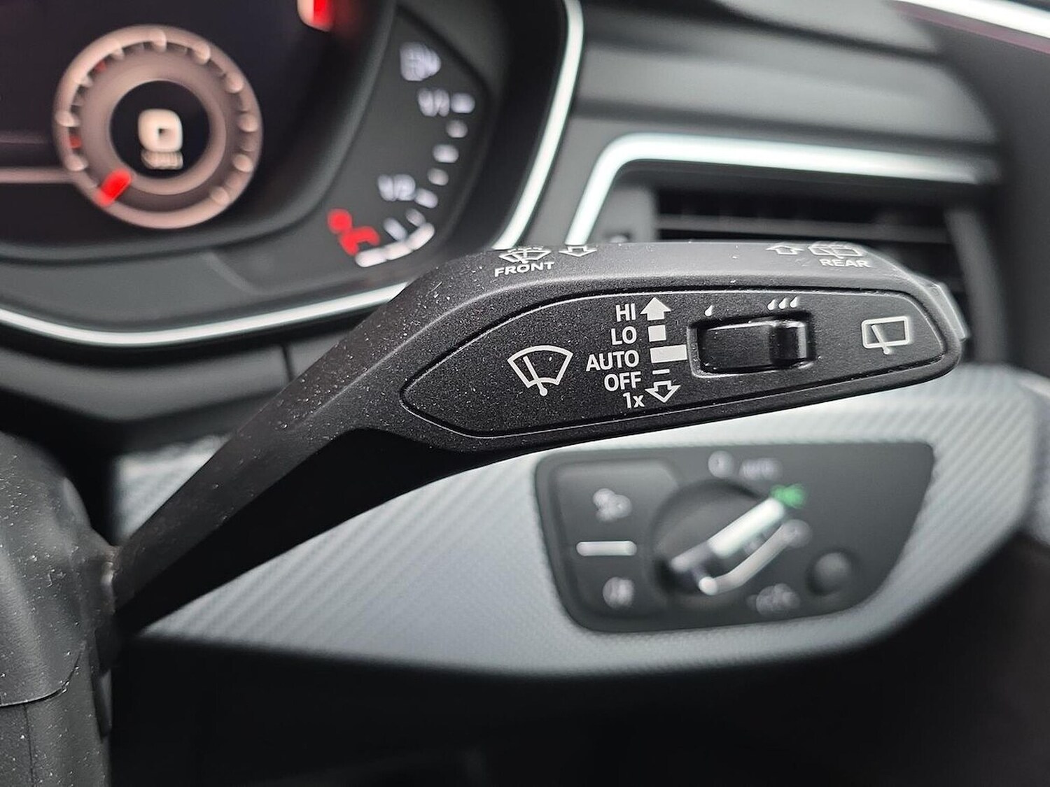 Used Audi RS4 2018 for sale - 76719320: Photo 28