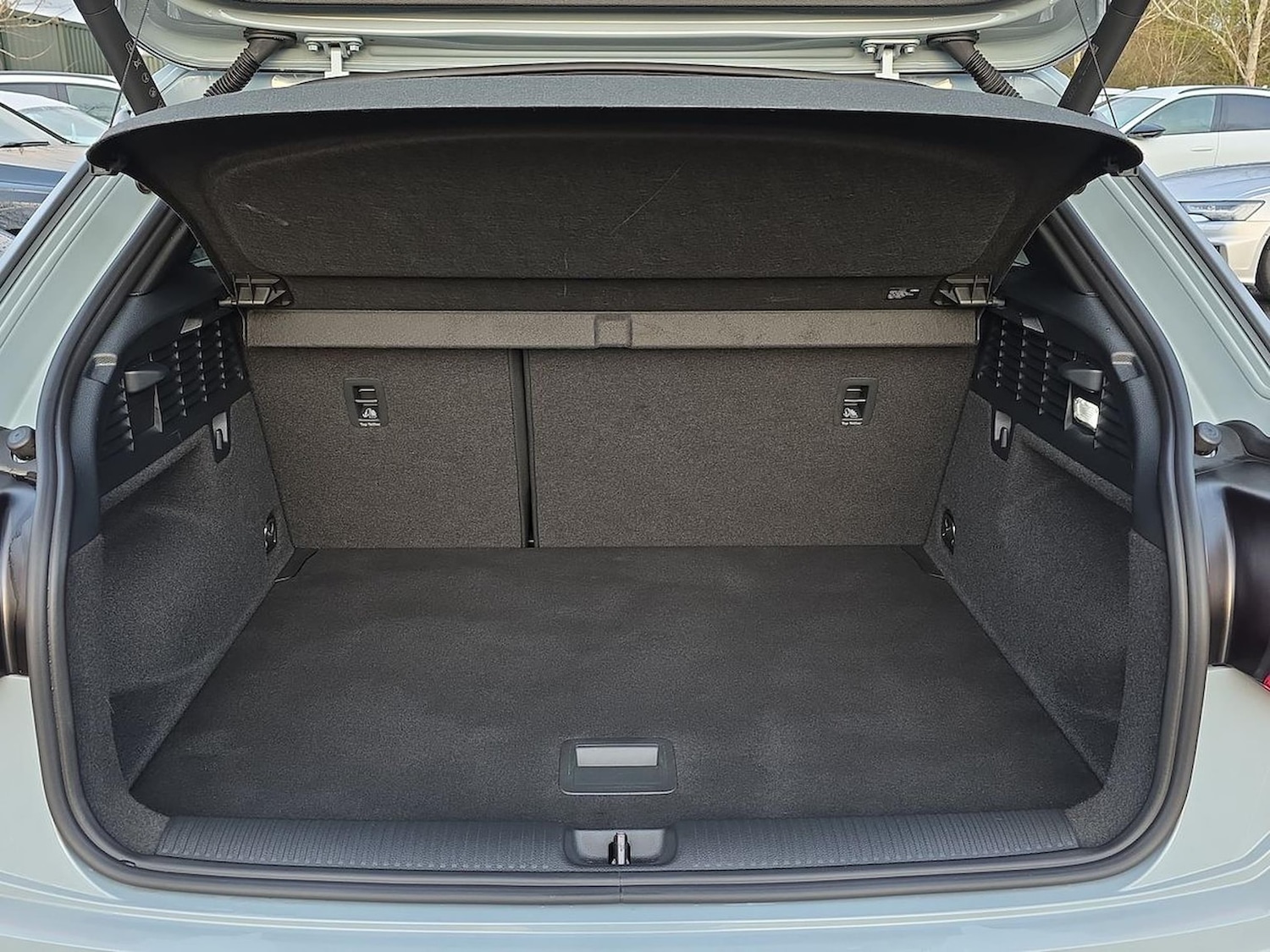 Used Audi Q2 2025 for sale - 77492365: Photo 17