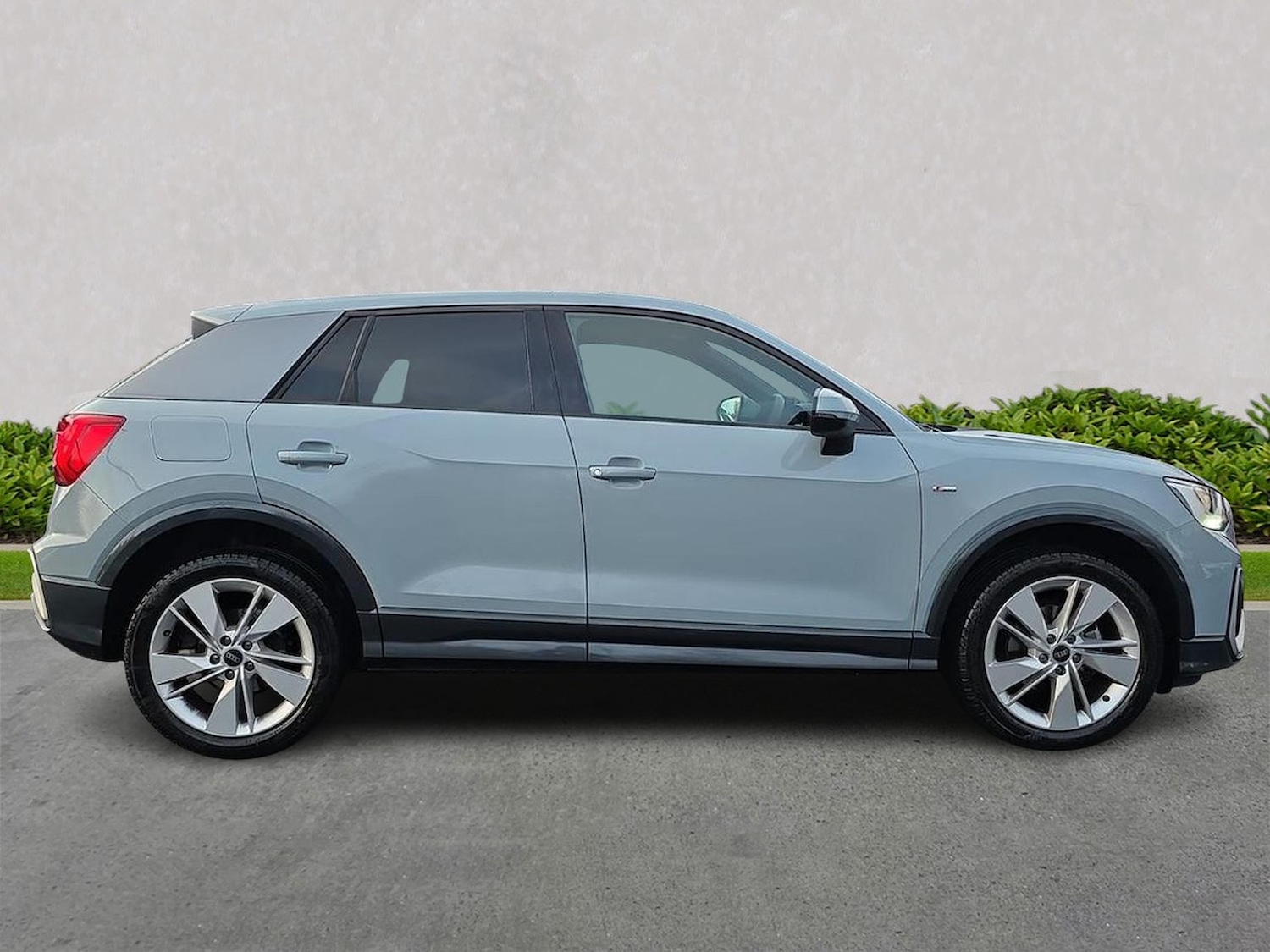 Used Audi Q2 2025 for sale - 77492365: Photo 3