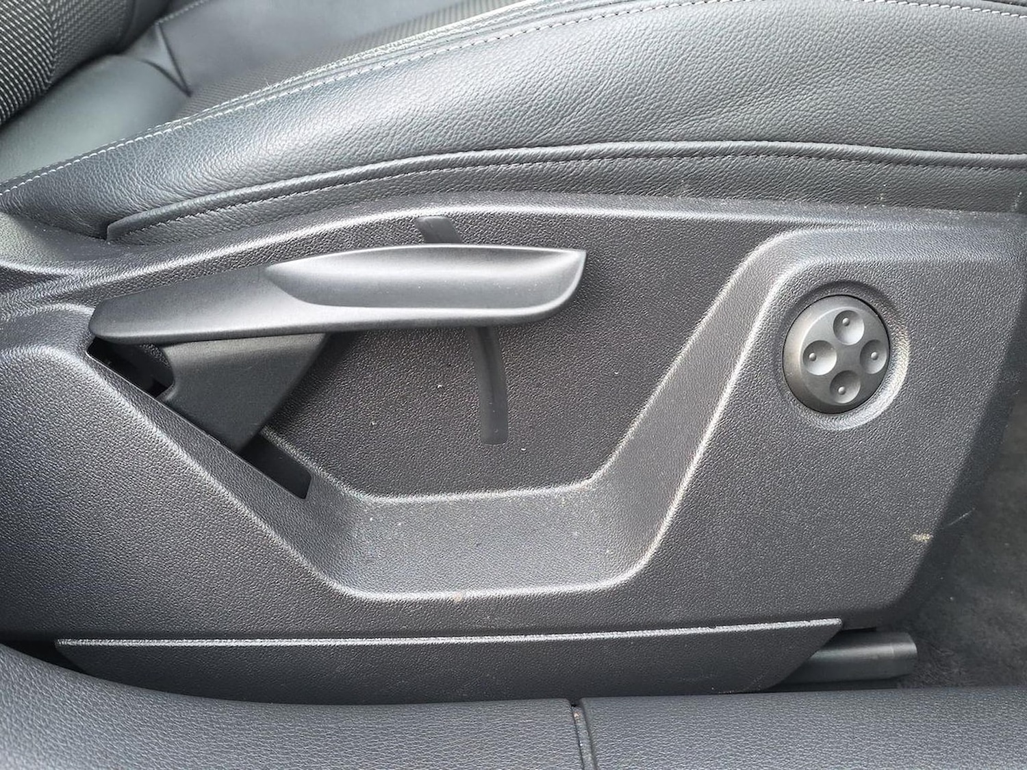 Used Audi Q2 2025 for sale - 77492365: Photo 30