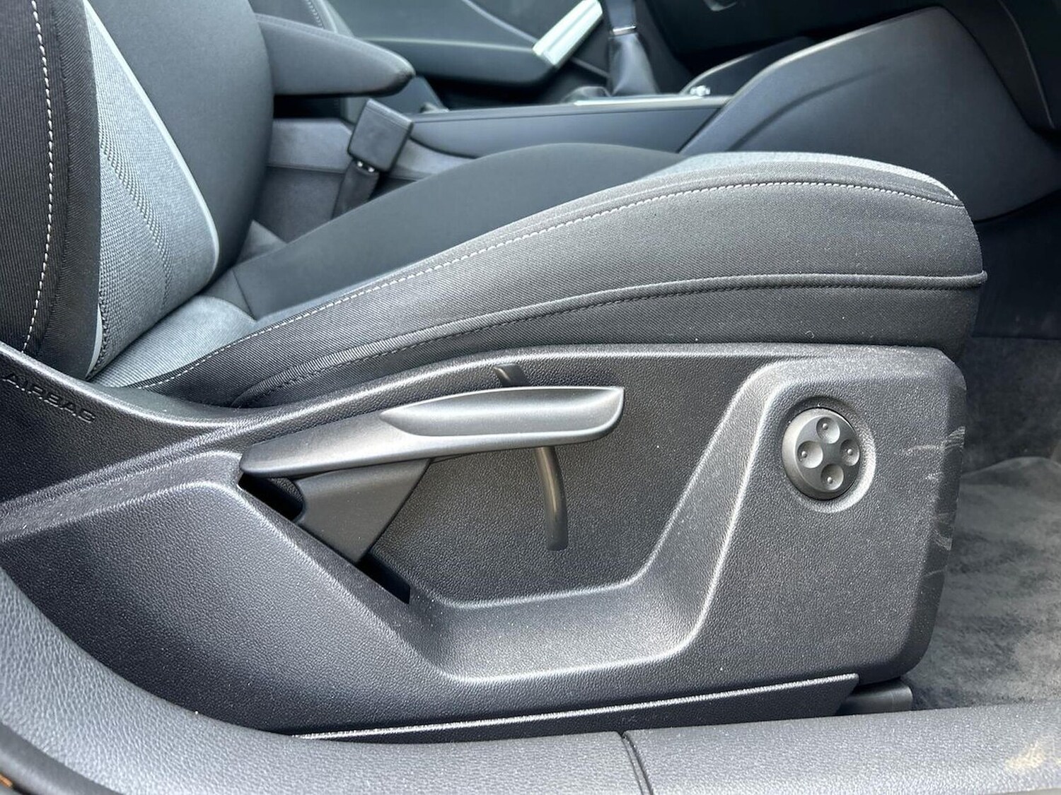 Used Audi Q2 2025 for sale - 76490812: Photo 30