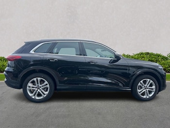 Used Audi Q5 2025 for sale - 76693399: Photo