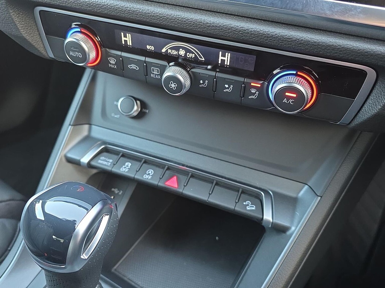 Used Audi Q3 2025 for sale - 76402390: Photo 12