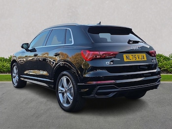 Used Audi Q3 2025 for sale - 76402390: Photo