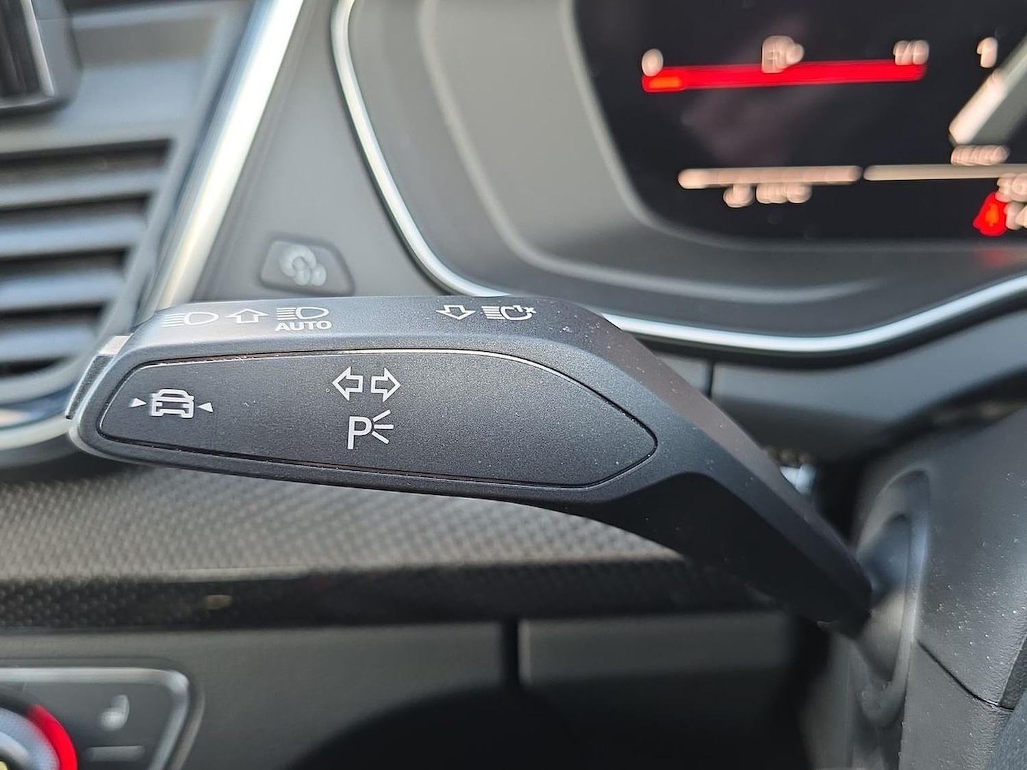 Used Audi Q5 2023 for sale - 78194068: Photo 31