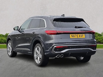 Used Audi Q5 2025 for sale - 77492351: Photo