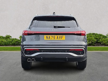 Used Audi Q5 2025 for sale - 77492351: Photo