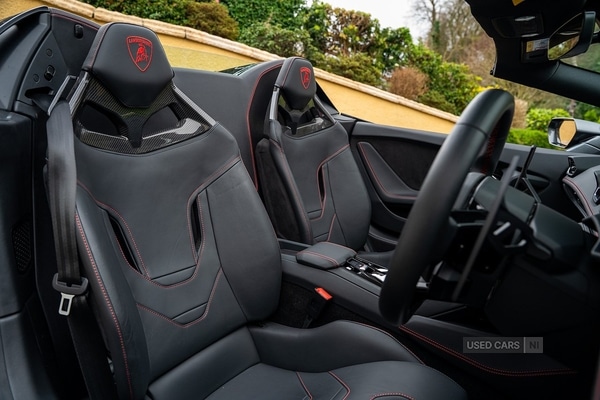 Used Lamborghini Huracan 2023 for sale - 77672294: Photo 48