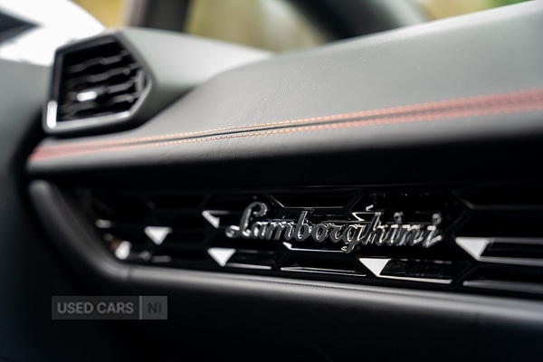 Used Lamborghini Huracan 2023 for sale - 77672294: Photo 79