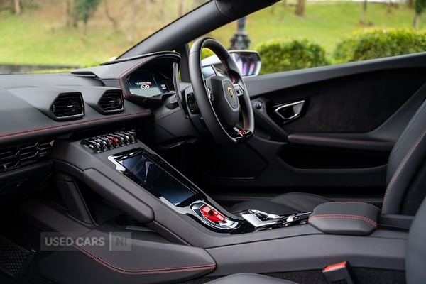 Used Lamborghini Huracan 2023 for sale - 77672294: Photo 97