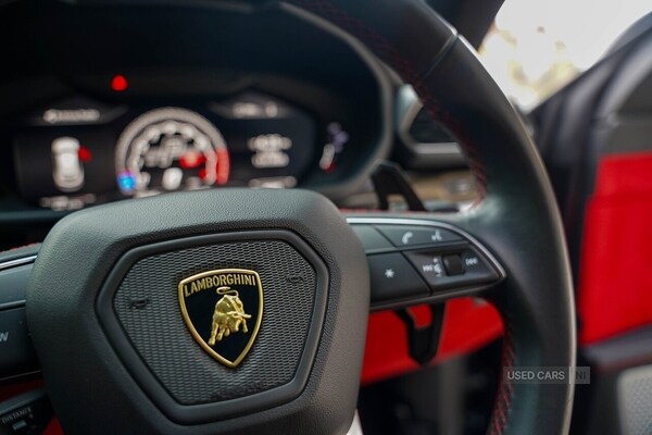 Used Lamborghini Urus 2019 for sale - 74966329: Photo 44