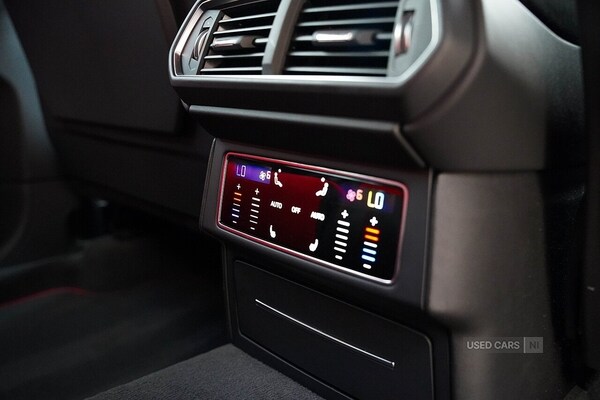 Used Lamborghini Urus 2019 for sale - 74966329: Photo 55