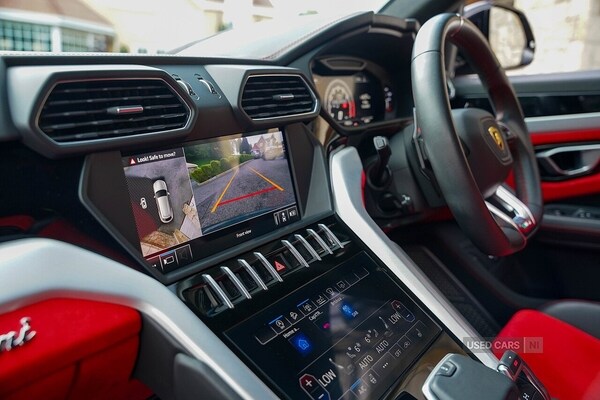 Used Lamborghini Urus 2019 for sale - 74966329: Photo 60