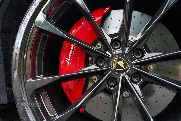 Used Lamborghini Urus 2019 for sale - 74966329: Photo 6