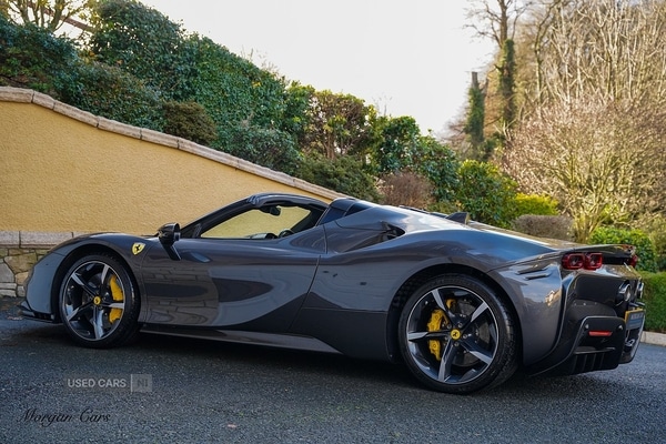 Used Ferrari SF90 Spider 2022 for sale - 77017388: Photo 12