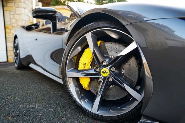 Used Ferrari SF90 Spider 2022 for sale - 77017388: Photo 33