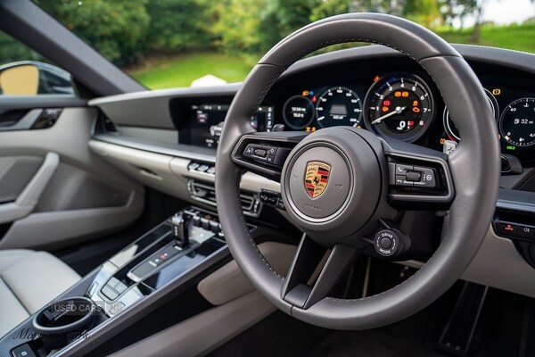 Used Porsche 911 2021 for sale - 76240475: Photo 41