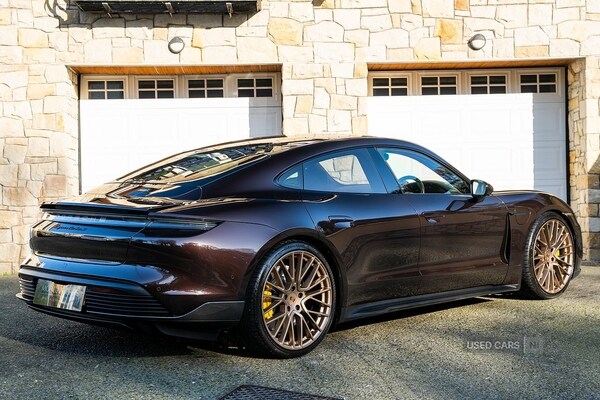 Used Porsche Taycan 2021 for sale - 77770125: Photo 25